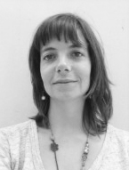 La place de la conception architecturale dans la structuration d'une filière de la construction en Bloc de Terre Comprimée (BTC)